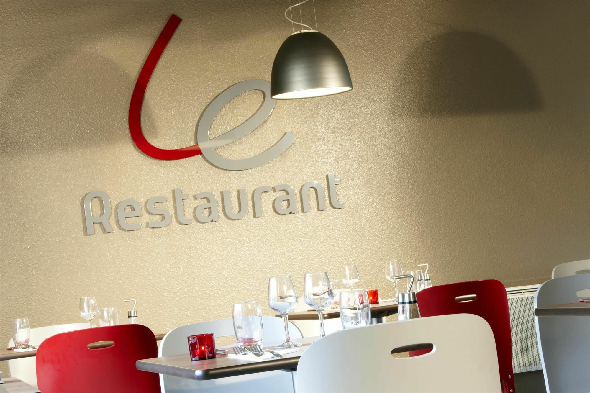 Campanile Brest - Gouesnou Aeroport Hotel Restaurant foto